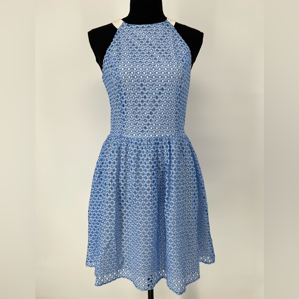 AQUA BLUE AND‎ WHITE DRESS LINED WITH BACK ZIPPER